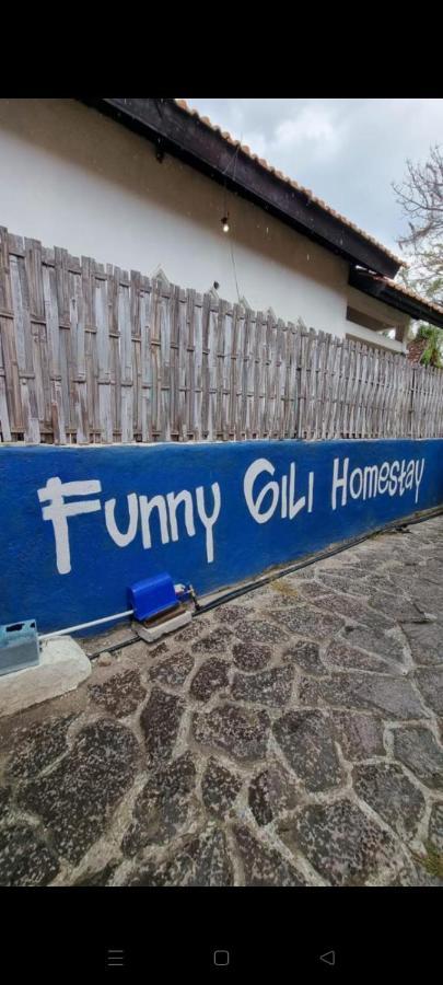 Funny Homestay 2 Гили Траванган Экстерьер фото
